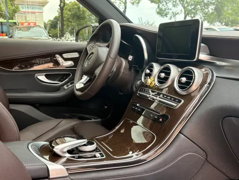 Mercedes-Benz Mercedes-Benz GLC