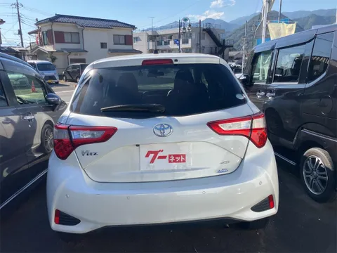 Toyota Yaris (Vitz)