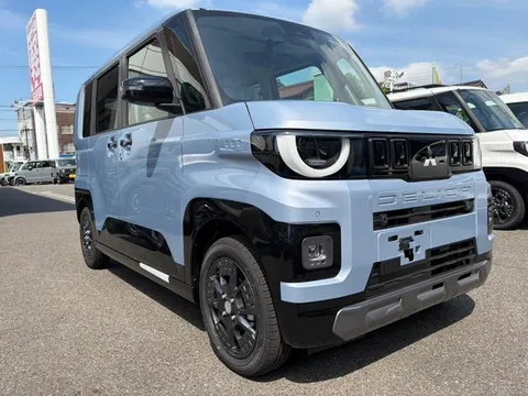 Mitsubishi Delica Mini