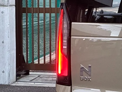 Honda N-BOX Joy