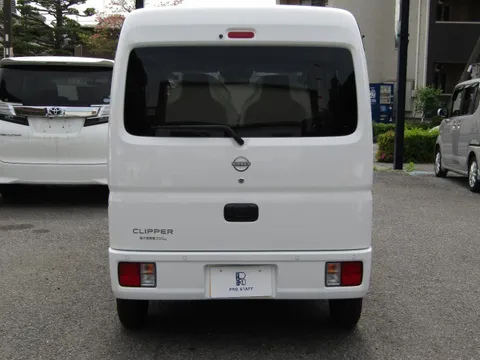 Nissan Clipper
