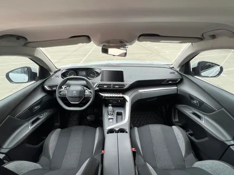 Peugeot 4008