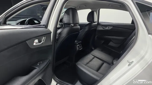 Kia Cerato (K3)