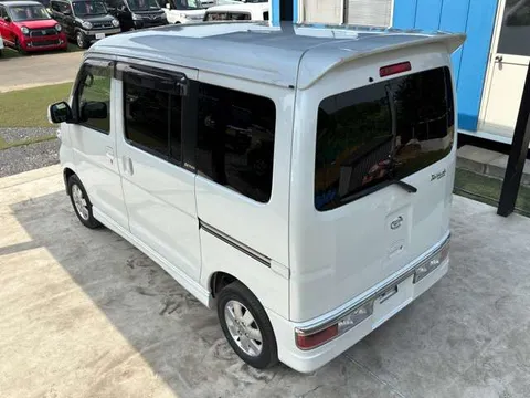 Daihatsu Atrai Wagon