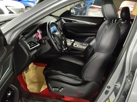 Changan CS85