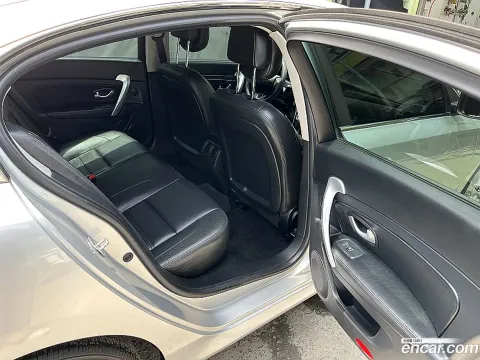 Renault SM5