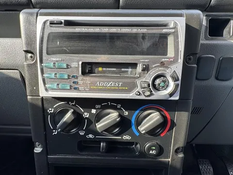 Daihatsu Naked