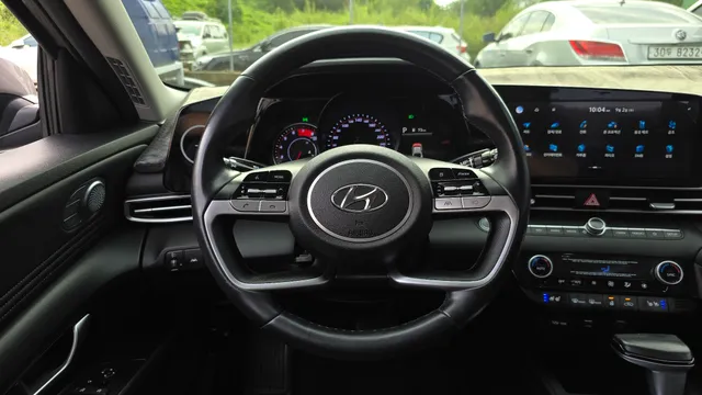 Hyundai Elantra (Avante)