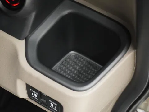 Honda N-BOX Joy