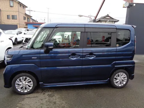 Suzuki Spacia Custom