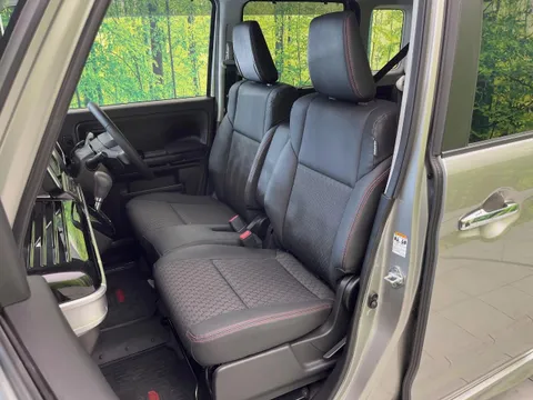 Suzuki Spacia Custom