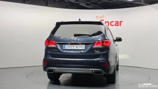 Hyundai Grand Santa Fe (Maxcruz)