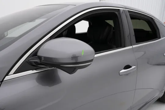 Renault Talisman (SM6)