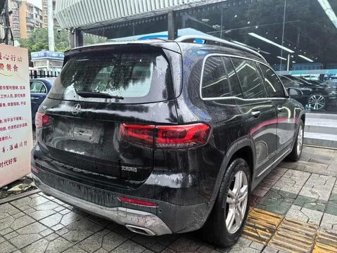 Mercedes-Benz Mercedes-Benz GLB