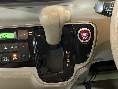Honda N-BOX Plus