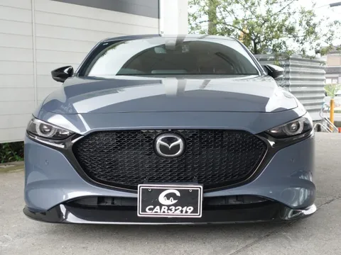Mazda MAZDA3 Fastback