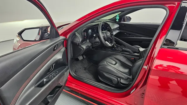 Hyundai Elantra (Avante)