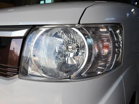 Honda N-BOX Slash