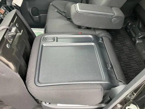 Toyota Pixis Mega