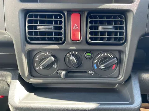 Nissan Clipper Truck