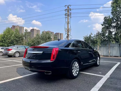 Cadillac XTS