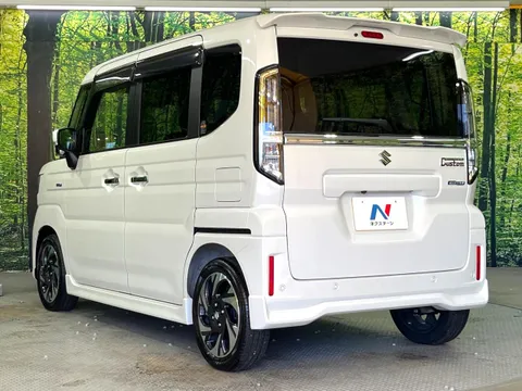 Suzuki Spacia Custom