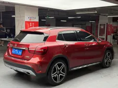 Mercedes-Benz Mercedes-Benz GLA