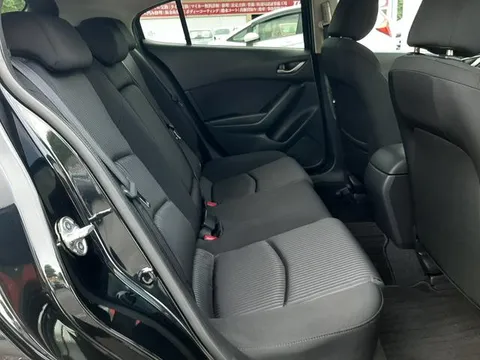 Mazda Axela Sport