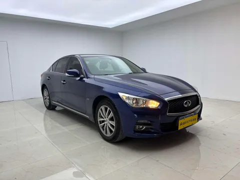 Infiniti Q50L