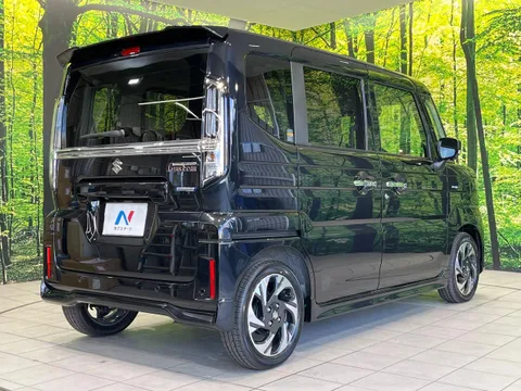 Suzuki Spacia Custom