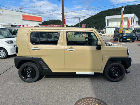 Daihatsu Taft