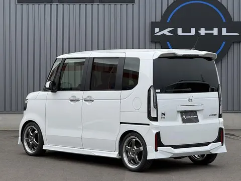 Honda N-BOX Custom