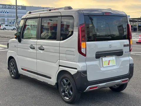 Suzuki Spacia Gear