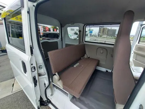 Nissan Clipper