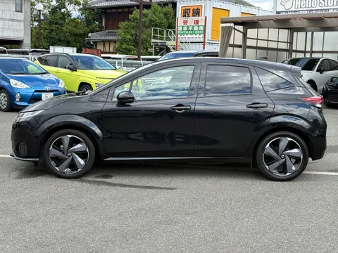 Nissan Note Aura