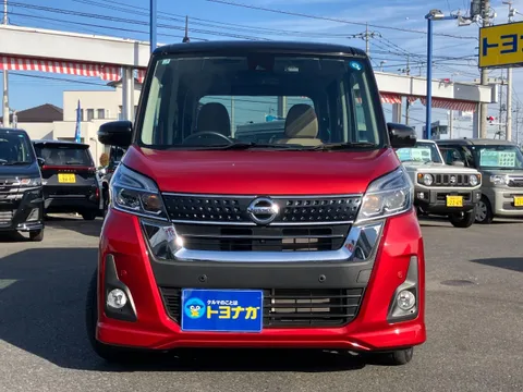 Nissan Dayz Roox