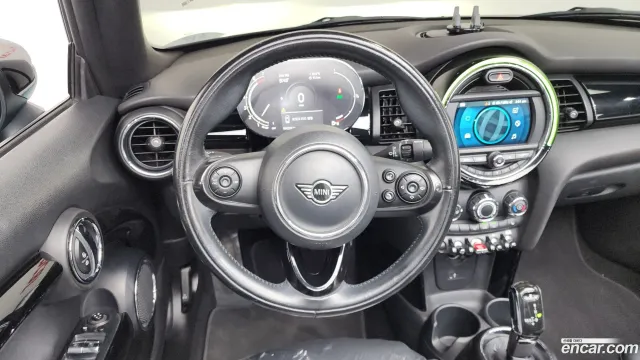 MINI Cooper Convertible