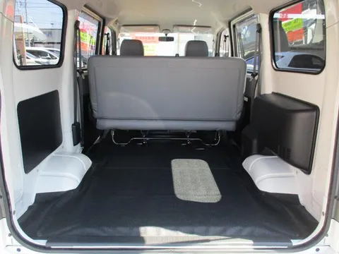 Toyota TownAce Van