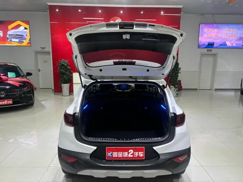 Kia KX1