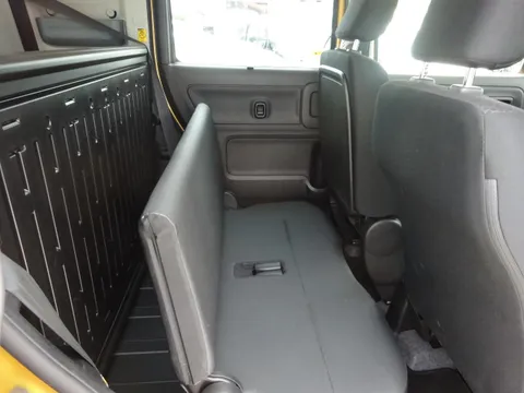 Suzuki Spacia Base