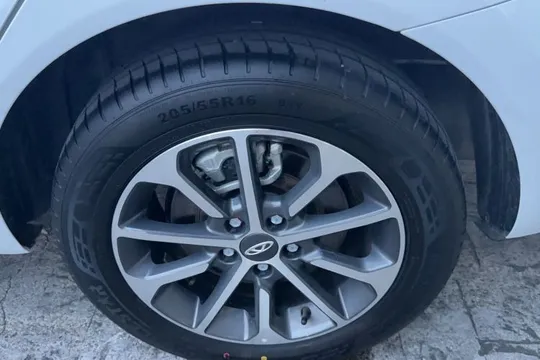 Chery Arrizo 5