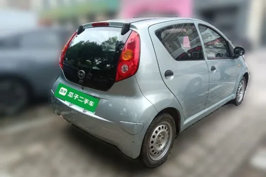 BYD F0