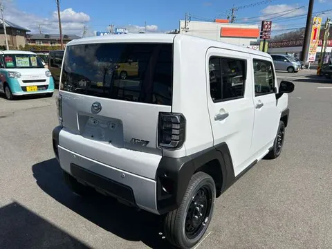 Daihatsu Taft