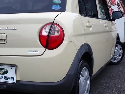Suzuki Alto Lapin