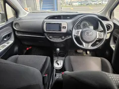 Toyota Yaris (Vitz)