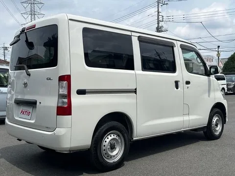 Toyota TownAce Van