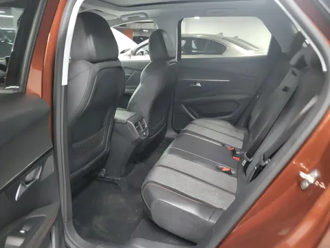 Peugeot 4008