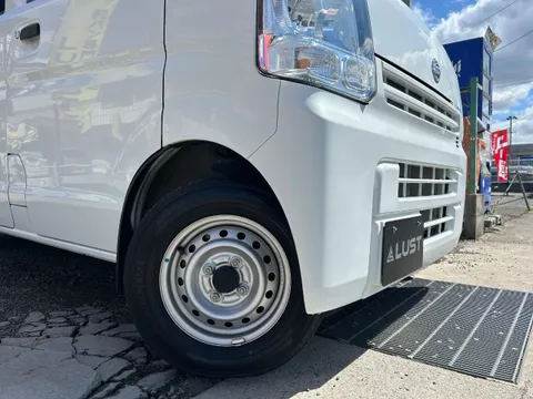 Nissan Clipper