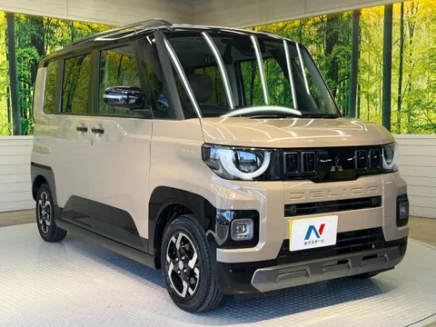 Mitsubishi Delica Mini