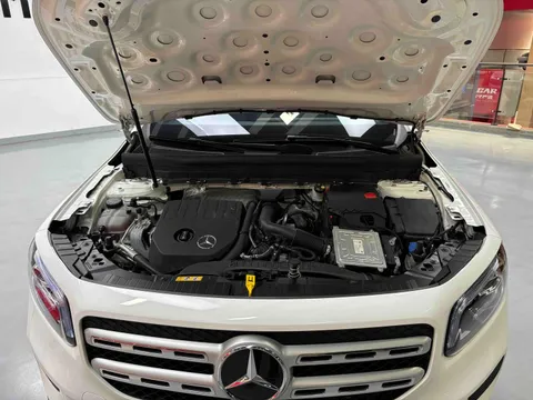 Mercedes-Benz Mercedes-Benz GLB